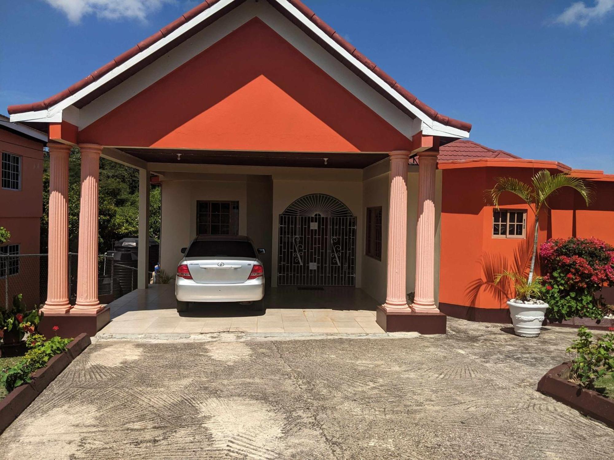 Oasis Living Getaway In Mandeville, Manchester * Mandeville
