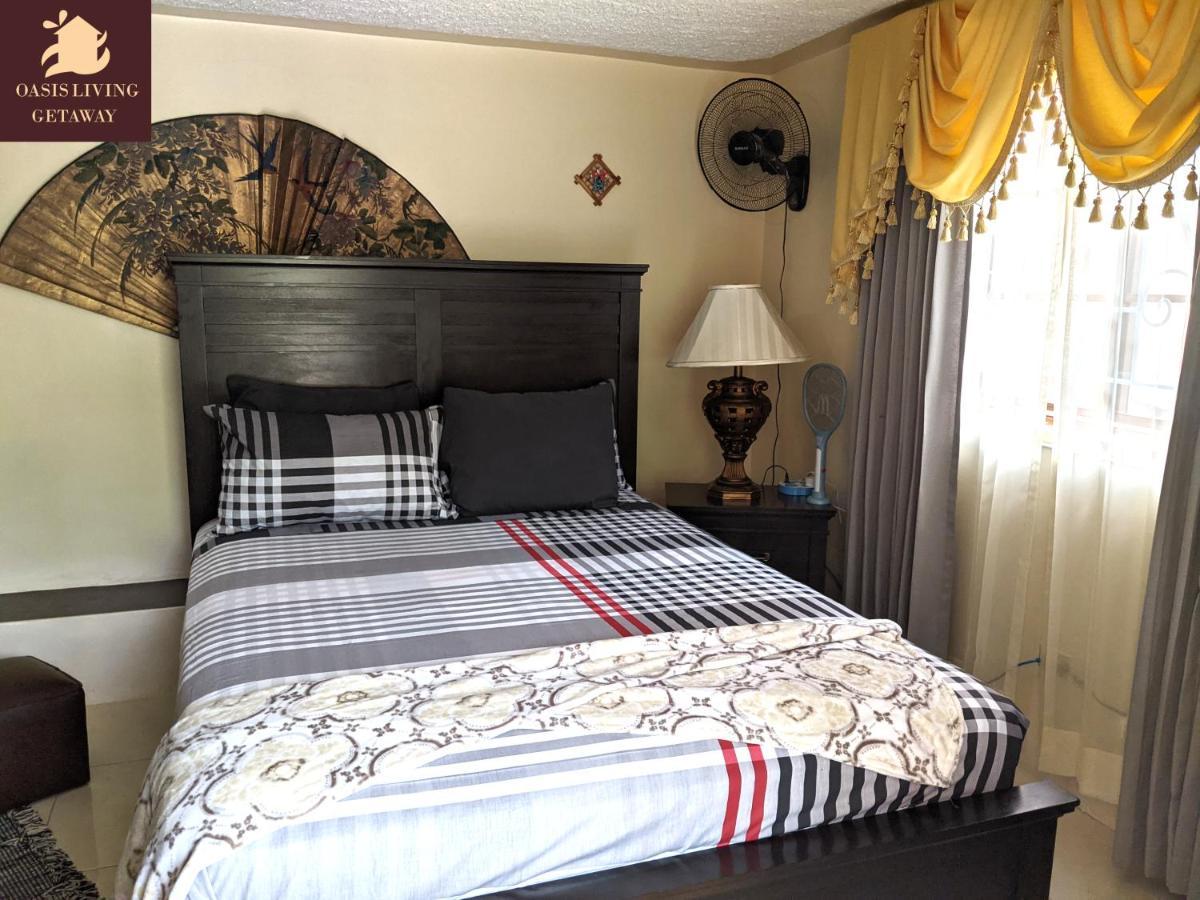 Oasis Living Getaway In Mandeville, Manchester Apartamento Mandeville